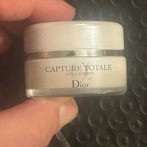 Dior White Moisturizer Capture Totale Skincare